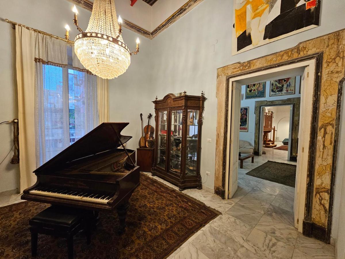Deluxe Apartment Private Terrace